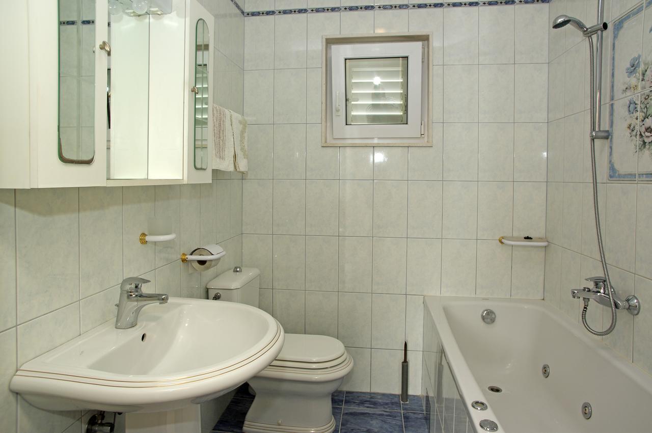 Apartments Toni Bol Zewnętrze zdjęcie